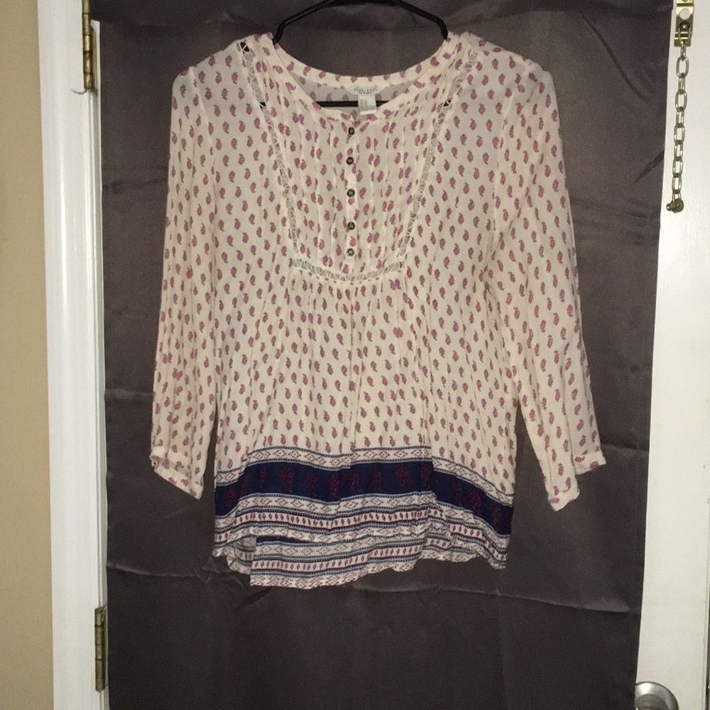Forever 21 half sleeved blouse